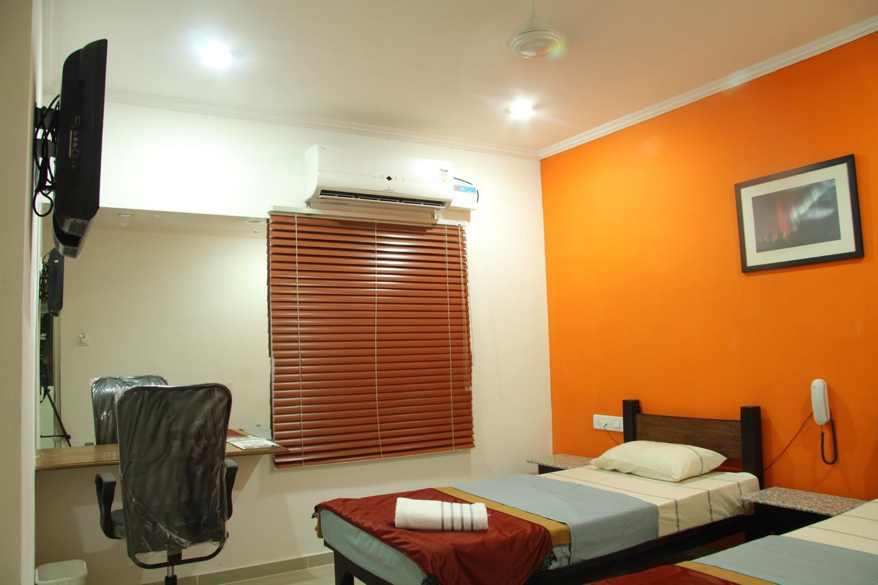 Deccan Comforts Hyderabad Ngoại thất bức ảnh