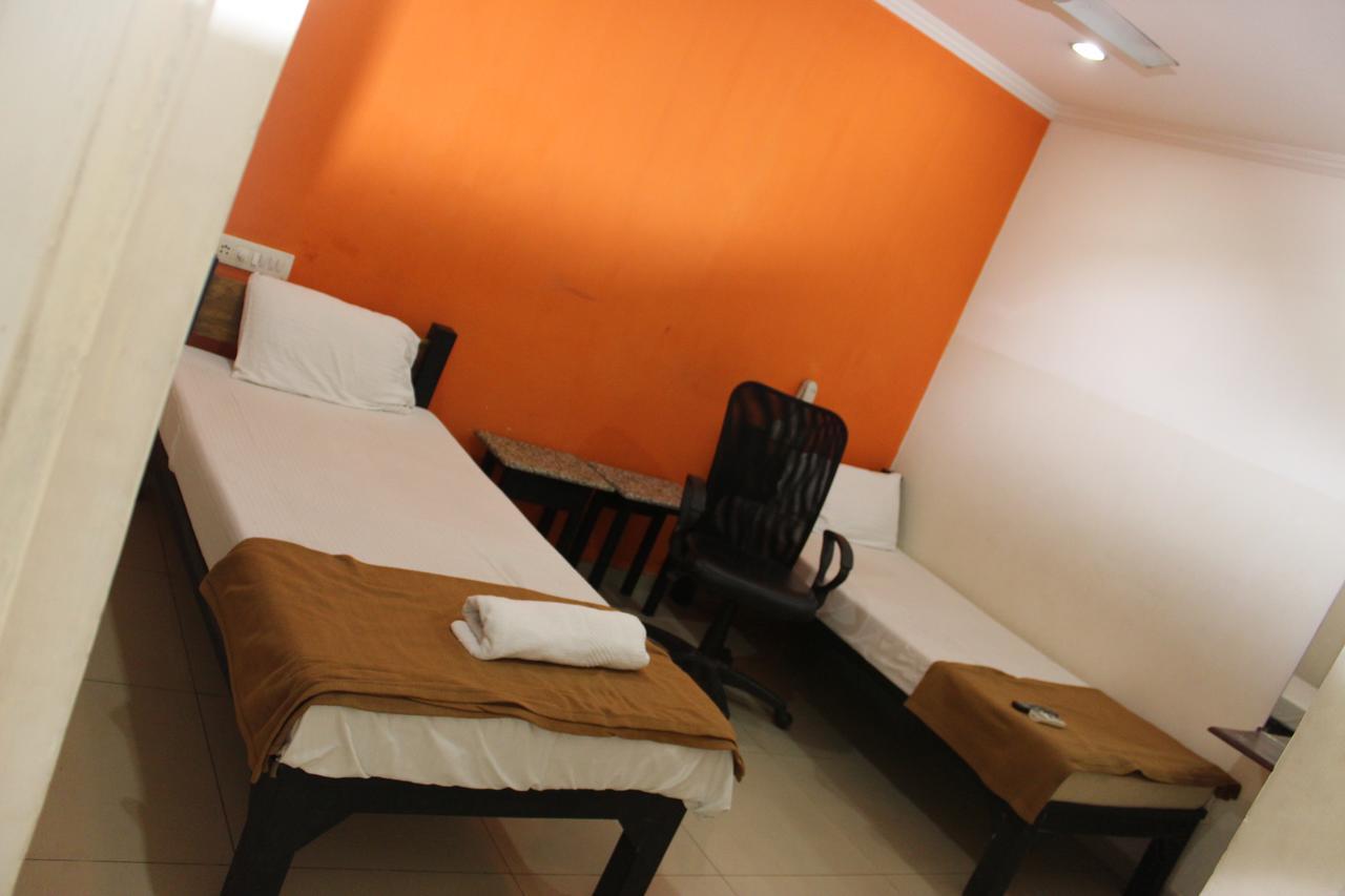 Deccan Comforts Hyderabad Ngoại thất bức ảnh