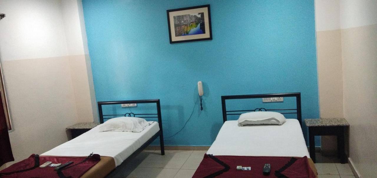 Deccan Comforts Hyderabad Ngoại thất bức ảnh