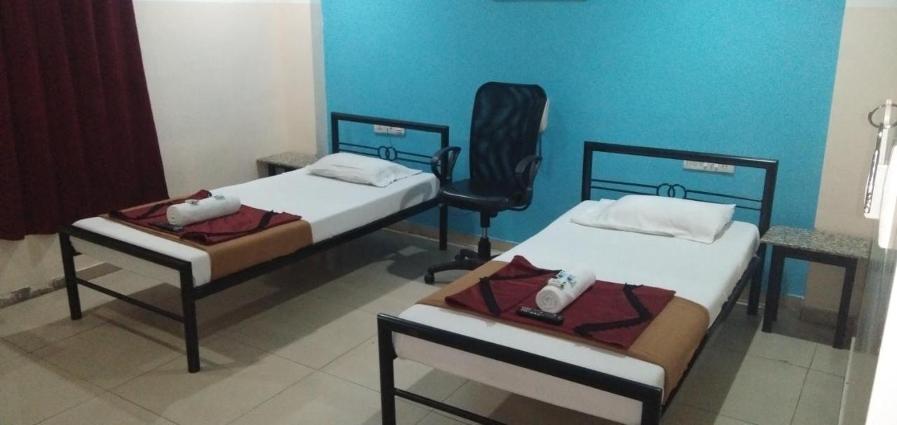 Deccan Comforts Hyderabad Ngoại thất bức ảnh