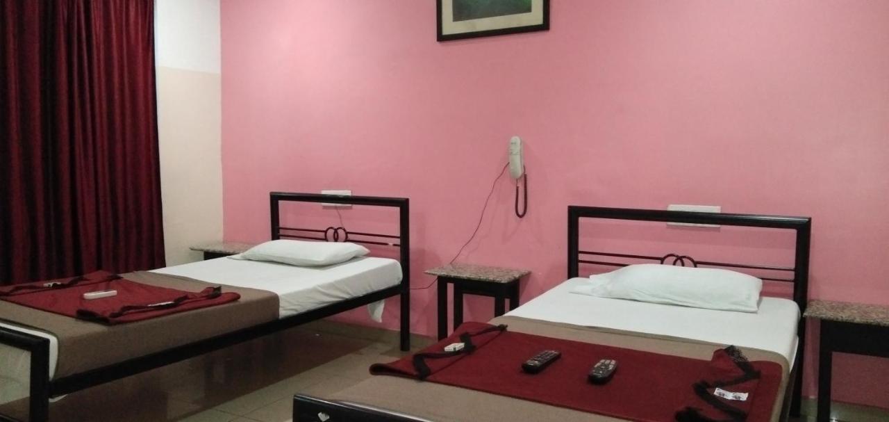 Deccan Comforts Hyderabad Ngoại thất bức ảnh